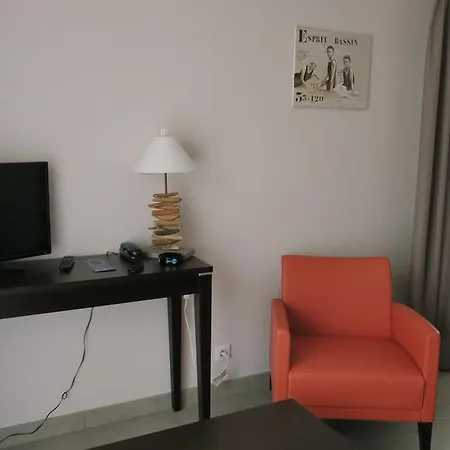 Yatt Hotel 3*